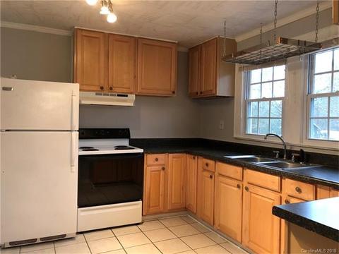 1220 E 1st St, Kannapolis, NC 28083 photo 10
