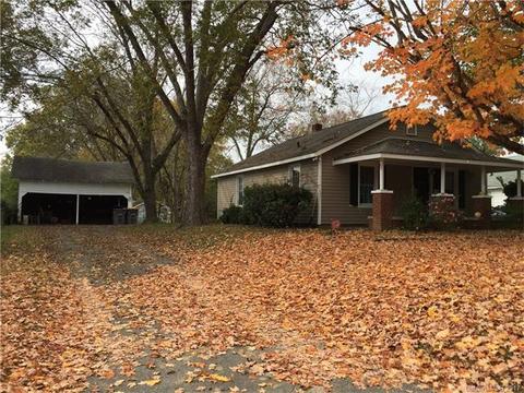 1220 E 1st St, Kannapolis, NC 28083 photo 2