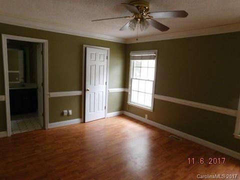 402 Jackson St, Kannapolis, NC 28083 photo 6