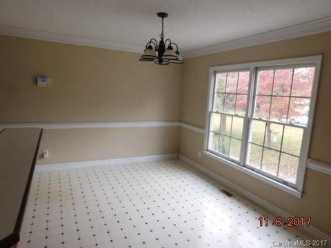 402 Jackson St, Kannapolis, NC 28083 photo 11