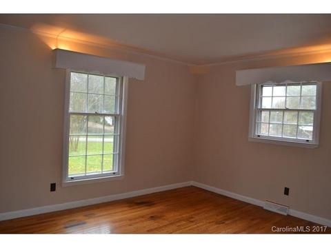 1214 Gladstone Rd, Lancaster, SC 29720 photo 6