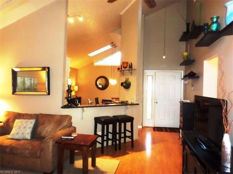 210 Hemlock Loop, Maggie Valley, NC 28751 photo 5