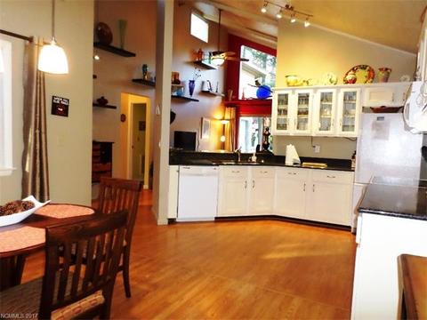 210 Hemlock Loop, Maggie Valley, NC 28751 photo 7