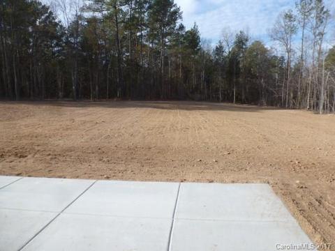 3232 Silver Fox Cir, Lancaster, SC 29720 photo 3