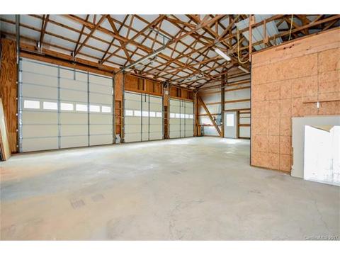 136 Summertree Dr, Troutman, NC 28166 photo 9