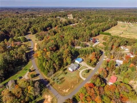 136 Summertree Dr, Troutman, NC 28166 photo 24