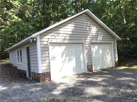 177 Dogwood Forest Loop, Harmony, NC 28634 photo 2