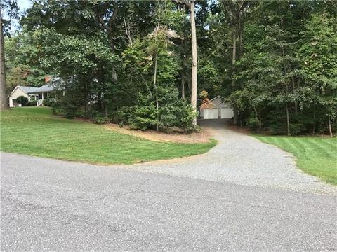 177 Dogwood Forest Loop, Harmony, NC 28634 photo 3