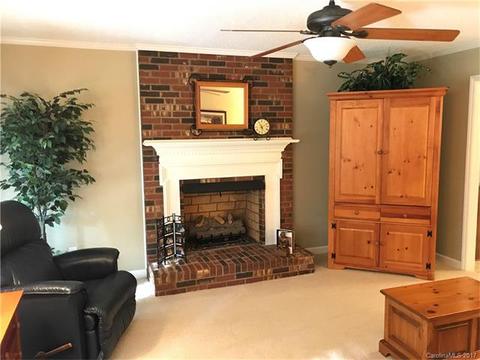 177 Dogwood Forest Loop, Harmony, NC 28634 photo 10