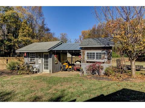 19516 Shevington Dr, Cornelius, NC 28031 photo 23