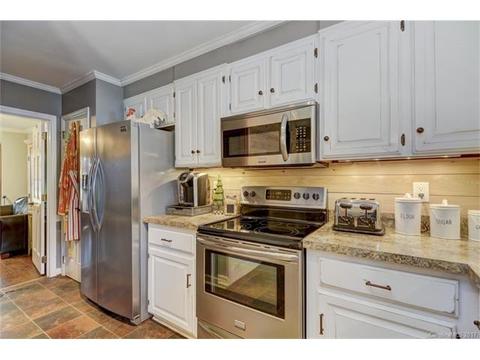 19516 Shevington Dr, Cornelius, NC 28031 photo 9