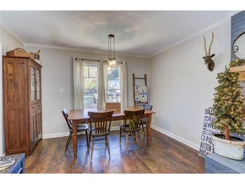 19516 Shevington Dr, Cornelius, NC 28031 photo 5
