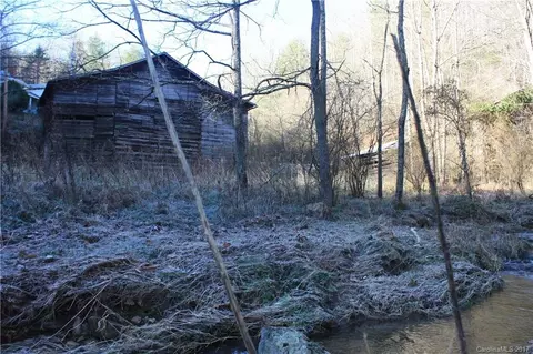 2033 Lower Paw Paw Rd, Marshall, NC 28753 photo 18