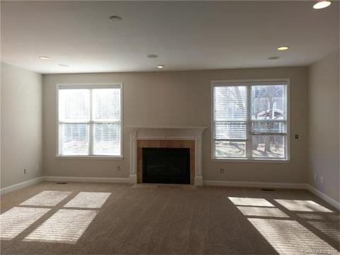 10208 Squires Way, Cornelius, NC 28031 photo 3