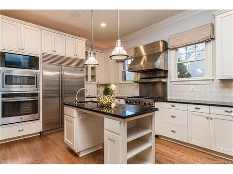 19304 Overleaf Ln, Davidson, NC 28036 photo 9