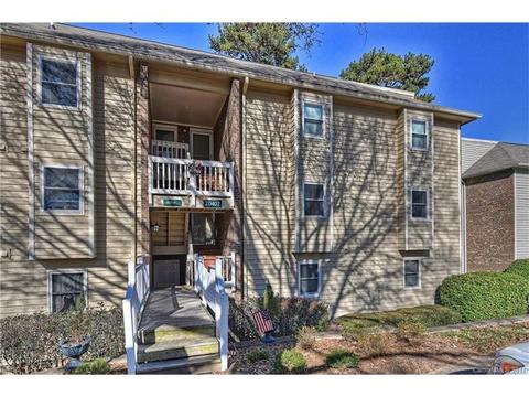 20407 Harborgate Ct #407, Cornelius, NC 28031 photo 2