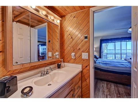 20407 Harborgate Ct #407, Cornelius, NC 28031 photo 13