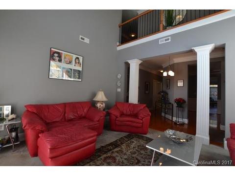 408 Merion Ln, Fort Mill, SC 29708 photo 5