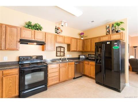 9217 Glenashley Dr, Cornelius, NC 28031 photo 13