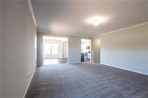 22437 Gateway Dr, Lancaster, SC 29720 photo 11