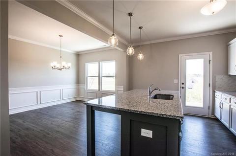 22437 Gateway Dr, Lancaster, SC 29720 photo 13