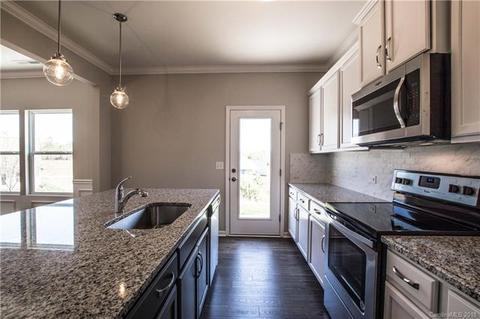 22437 Gateway Dr, Lancaster, SC 29720 photo 25