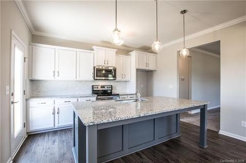 22437 Gateway Dr, Lancaster, SC 29720 photo 21