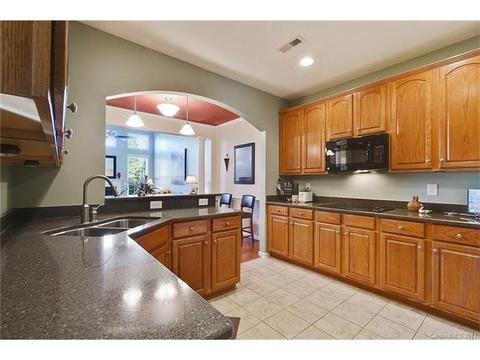 616 Amethyst Cir, Fort Mill, SC 29708 photo 6
