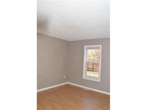 831 Whitesides Rd, Crouse, NC 28033 photo 3