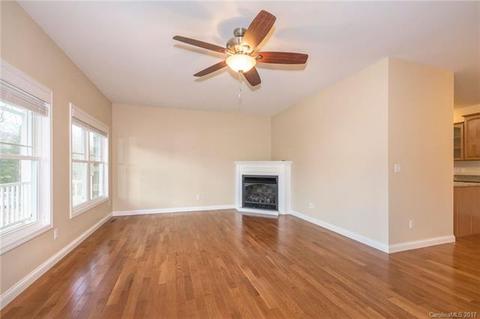 24 Amaretto Dr, Candler, NC 28715 photo 4