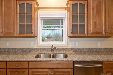 24 Amaretto Dr, Candler, NC 28715 photo 11