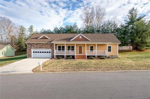 24 Amaretto Dr, Candler, NC 28715 photo 2