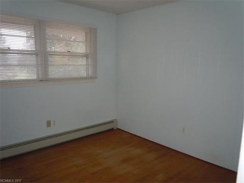 3709 Thickety Rd, Clyde, NC 28721 photo 6