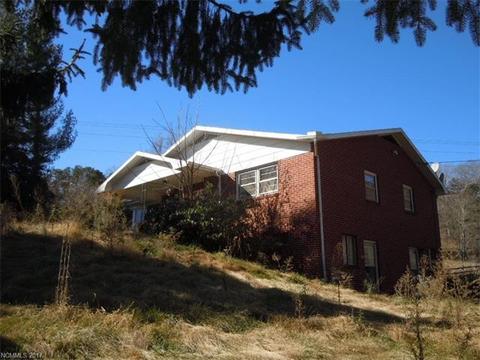 3709 Thickety Rd, Clyde, NC 28721 photo 1