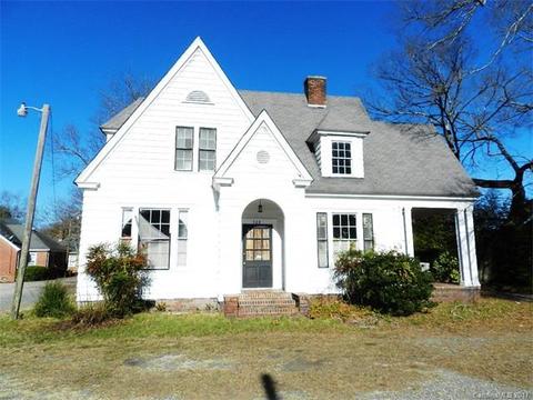 308 W Dunlap St, Lancaster, SC 29720 photo 2