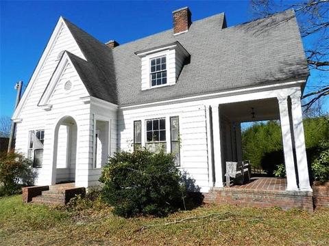 308 W Dunlap St, Lancaster, SC 29720 photo 3