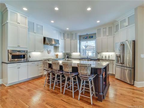 6174 Fox Chase Dr, Davidson, NC 28036 photo 3