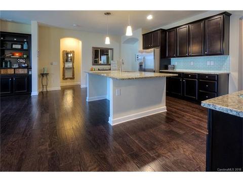271 Treetops Dr, Stanley, NC 28164 photo 5