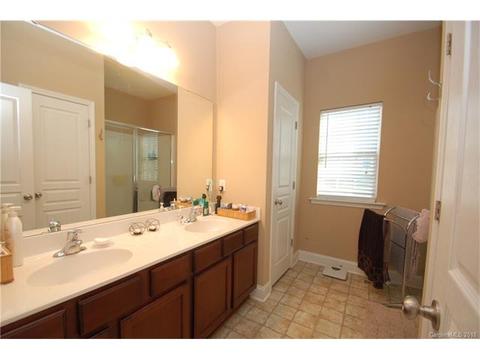 19215 Celestine Ln, Cornelius, NC 28031 photo 12