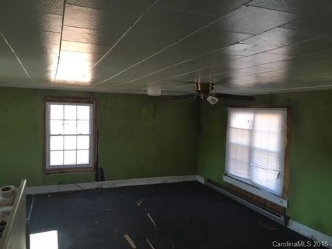 500 E 24th St, Kannapolis, NC 28083 photo 4