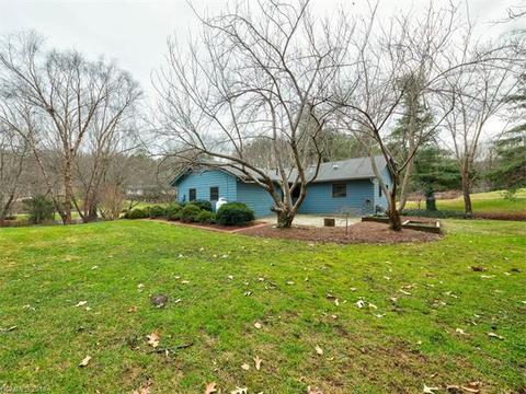 196 Nelson St, Clyde, NC 28721 photo 17