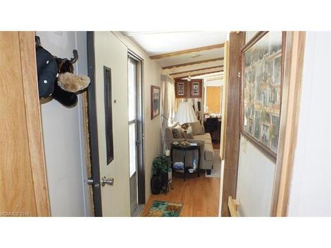 46 Rollins Rd, Marshall, NC 28753 photo 3
