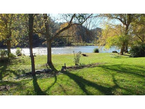 46 Rollins Rd, Marshall, NC 28753 photo 14