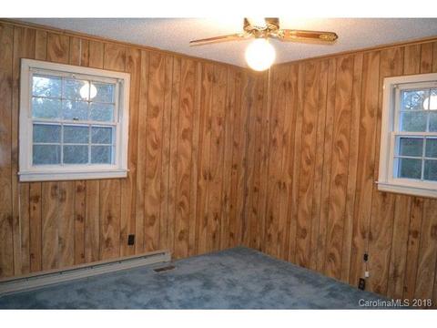 559 Community Ln, Lancaster, SC 29720 photo 3