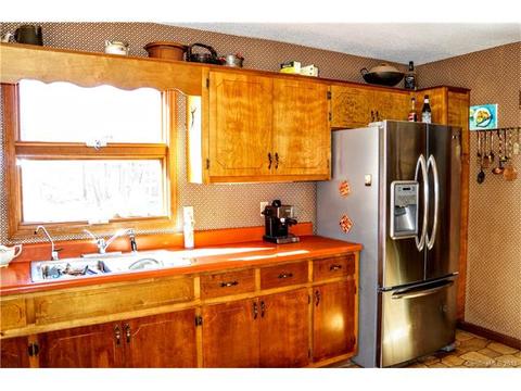 420 Artesian Ln, Tryon, NC 28782 photo 9