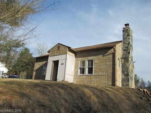 525 Summitt Ave, Spruce Pine, NC 28777 photo 1