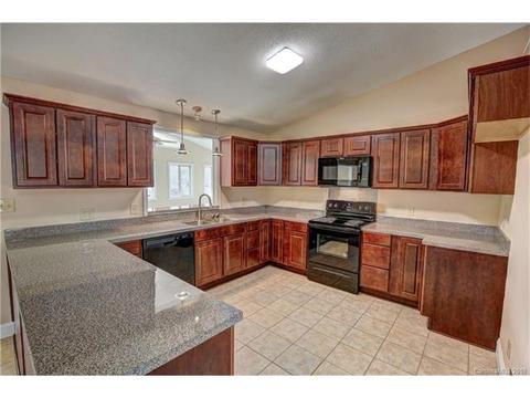 21018 Rio Oro Dr, Cornelius, NC 28031 photo 13