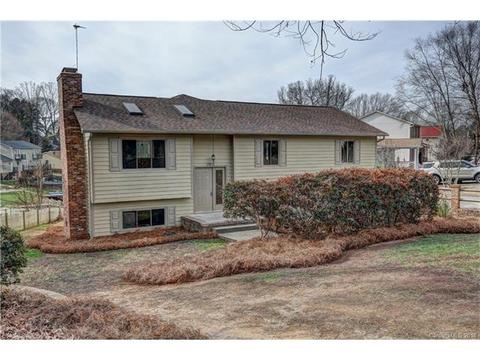 21018 Rio Oro Dr, Cornelius, NC 28031 photo 1