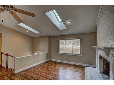 21018 Rio Oro Dr, Cornelius, NC 28031 photo 11