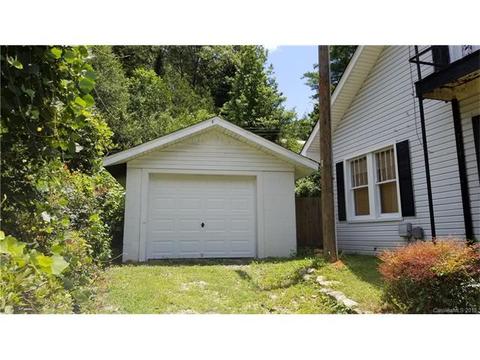 355 Trade St, Tryon, NC 28782 photo 8